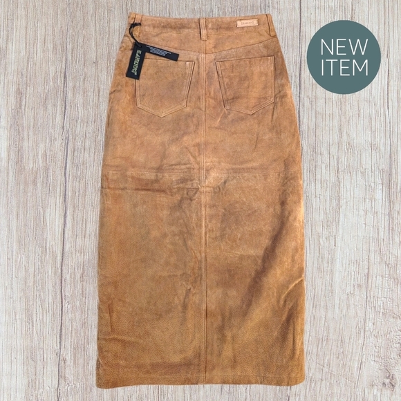 BLANKNYC | Real Suede | Maxi Skirt - Picture 3 of 7